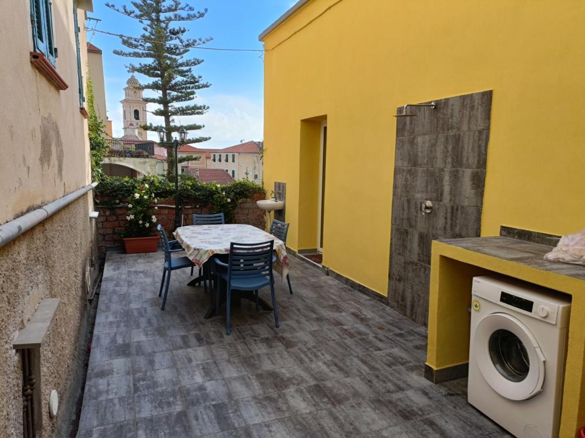 Casa Ribes Vila Santo Stefano al Mare Exterior foto